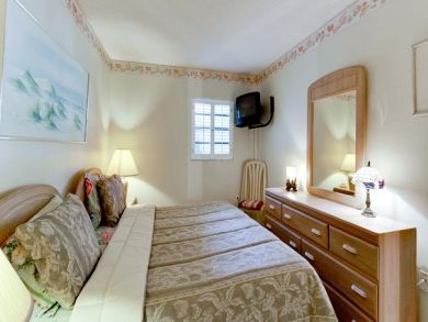Two Bedroom Vacation Rental right on the Gulf of Mexico
